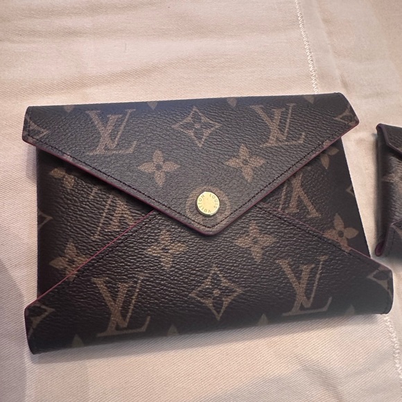 LOUIS VUITTON KIRIGAMI SET - Picture 9 of 16